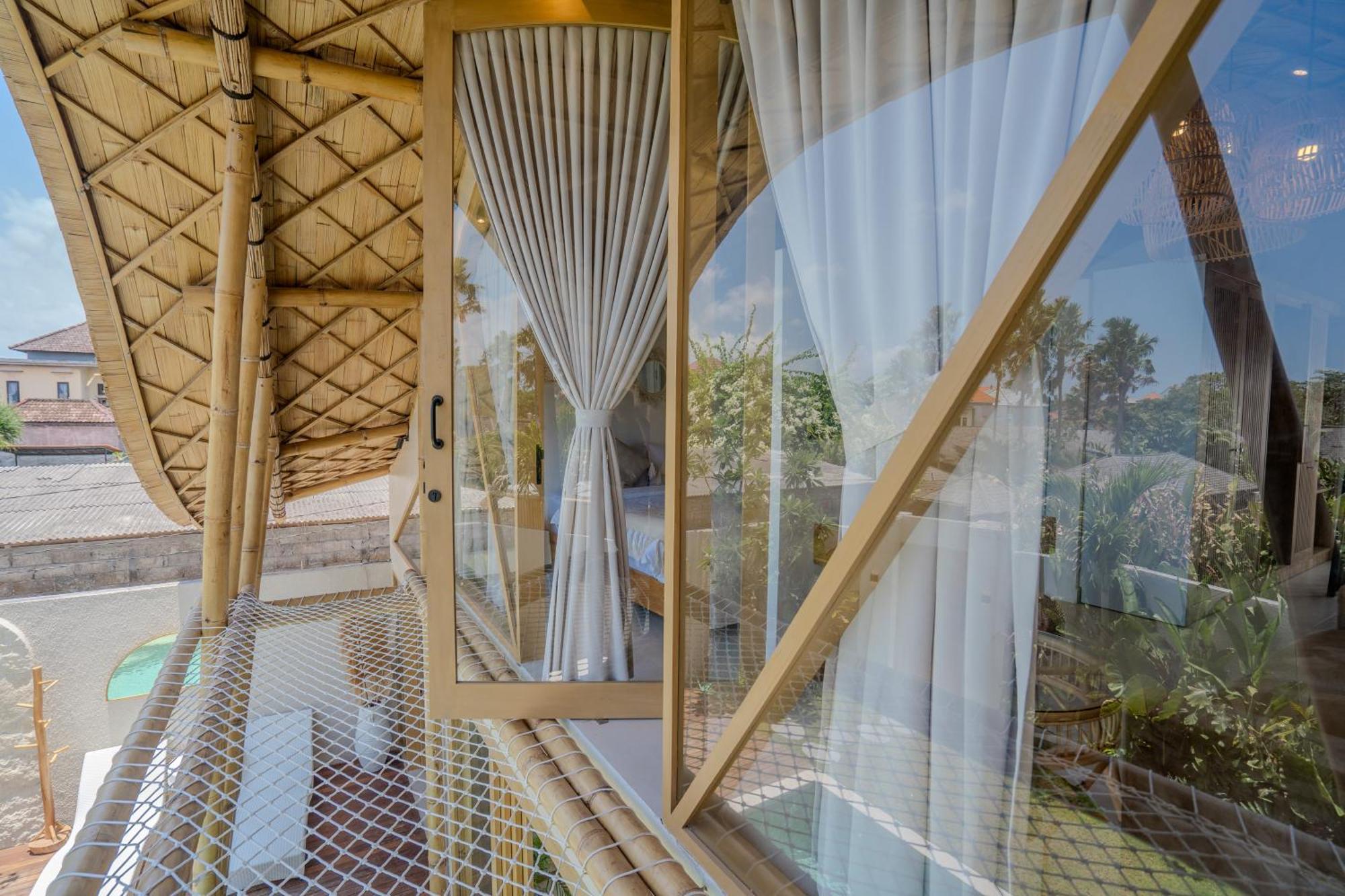 Villa Sunset Bamboo - 3Br Villa In Kerobokan Ngoại thất bức ảnh