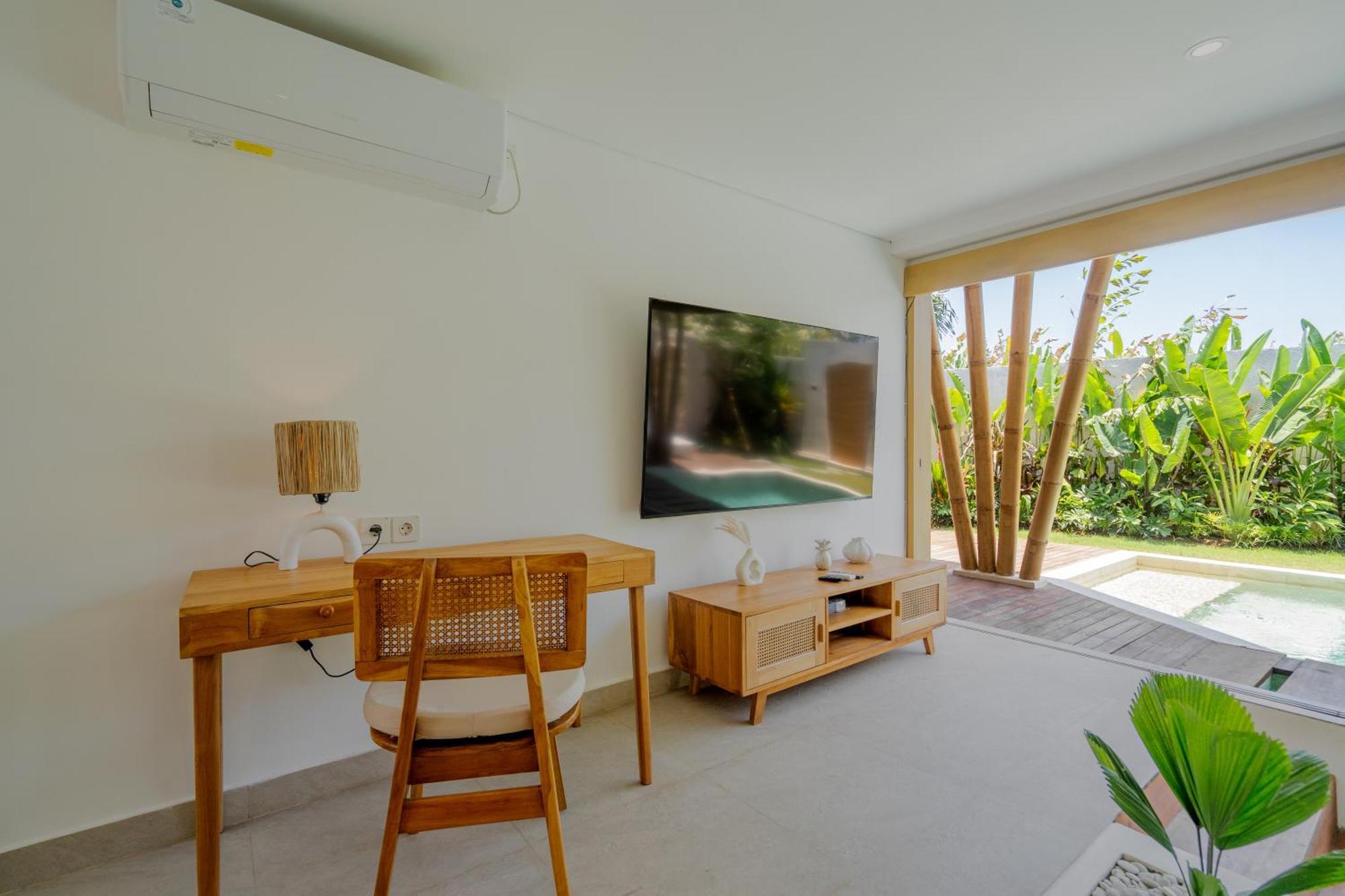 Villa Sunset Bamboo - 3Br Villa In Kerobokan Ngoại thất bức ảnh