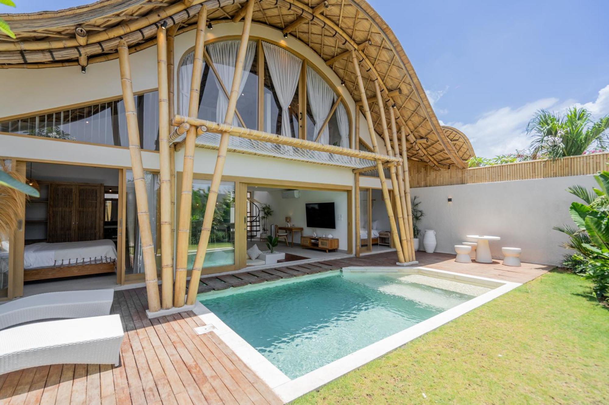 Villa Sunset Bamboo - 3Br Villa In Kerobokan Ngoại thất bức ảnh